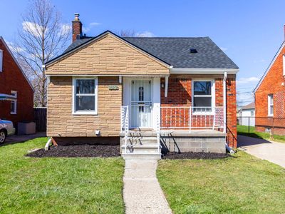 16071 Forest Ave, Eastpointe, MI, 48021