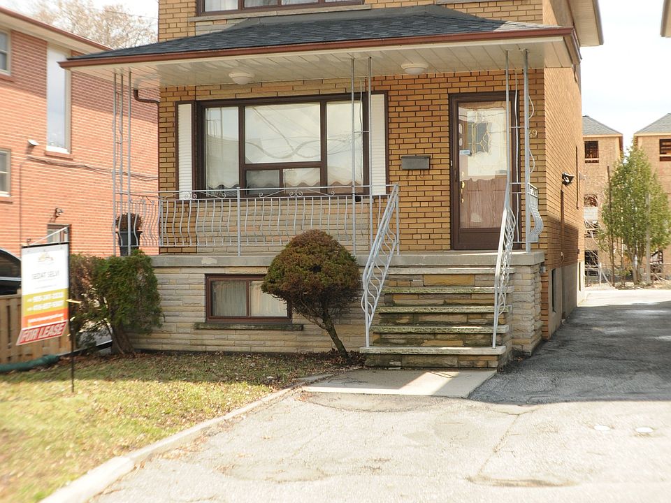 1st image of 49 Algoma St