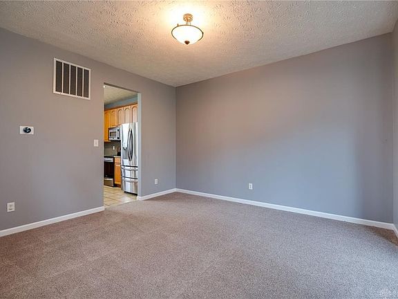 5th image of 435 Stanton Dr