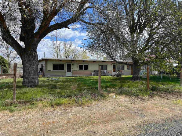 120 N Violet Ave, Kahlotus, WA 99335