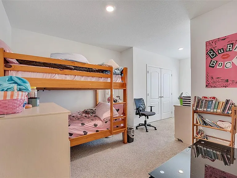 1394 Yellow Finch Dr — Photo 71