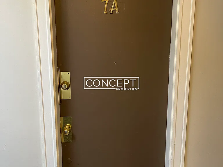 518 Cambridge St #7 — Photo 12