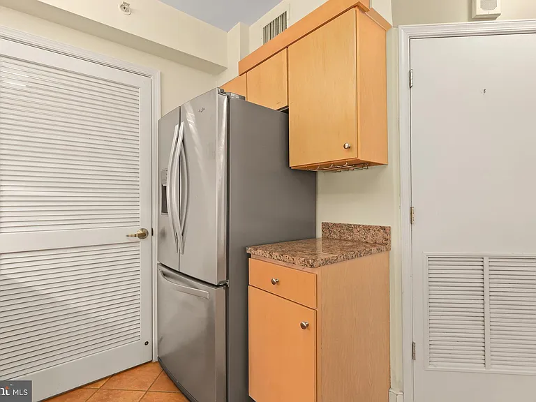 616 E St NW #1005 — Photo 13