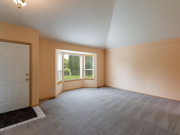 4th image of 2708 E Snead Ave