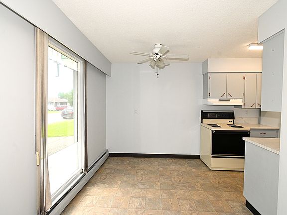 4th image of 879 Johnson St Unit 101