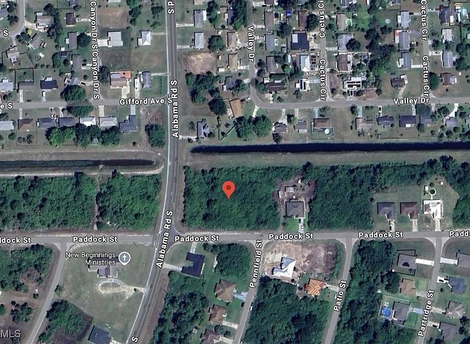 2nd image of 341 Paddock St