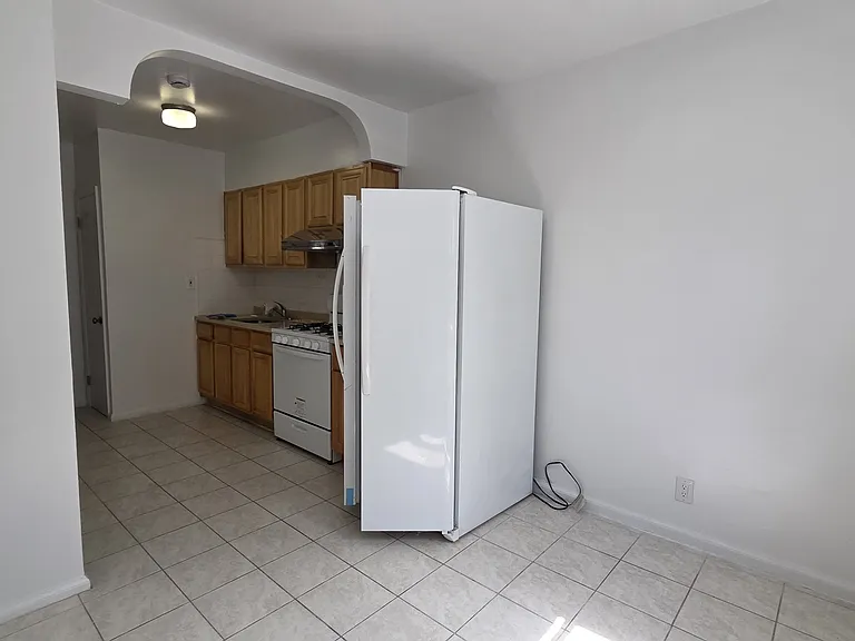 7234 Yellowstone Blvd #2 — Photo 10