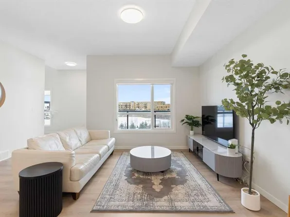 20295 N Seton Way SE #608, Calgary, AB T3M 2P2