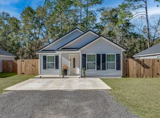 8 Lm St, Crawfordville, FL 32327