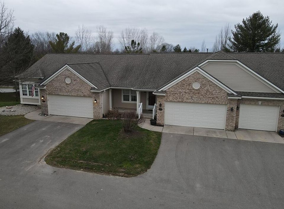 3734 Old Elm Dr SE, Kentwood, MI 49512 Zillow