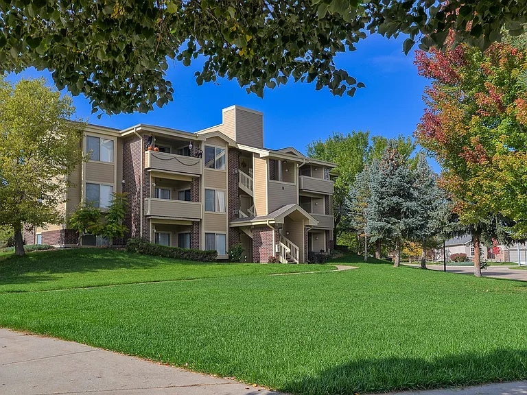 UTE CREEK APARTMENTS — Photo 18