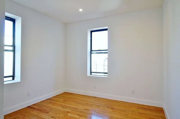 Rented by Julianna Realty Corp | media 48