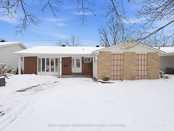 2nd image of 62 Bearbrook Rd