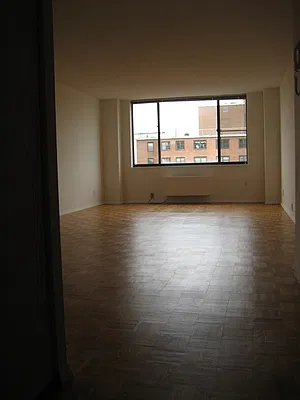 Rented by Realty Operations Group | media 2