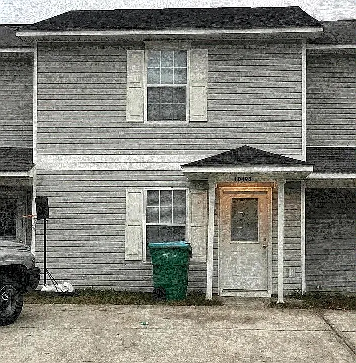 10493 Cal Ln