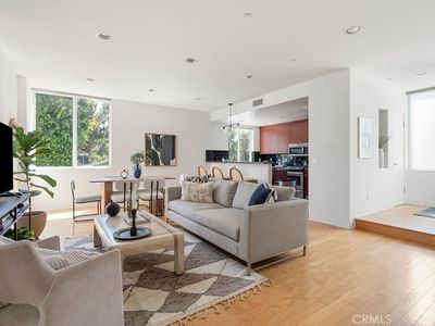 4846 Coldwater Canyon Ave, Sherman Oaks, CA, 91423