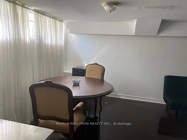 1 bed, $1,400 — Photo 2