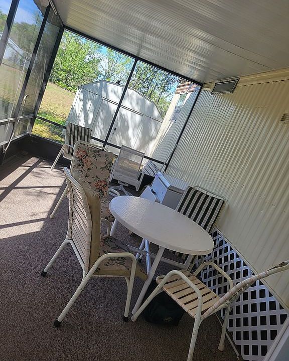 1st image of 1250 Lakeview Dr #17