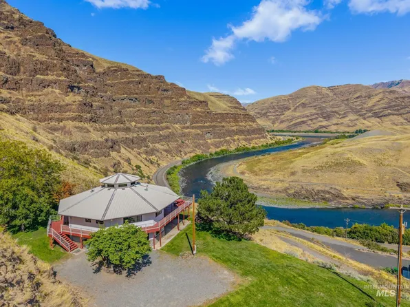 37896 Snake River Rd, Asotin, WA 99402