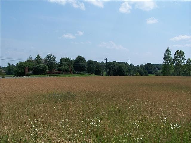 2nd image of 1 Highway 49