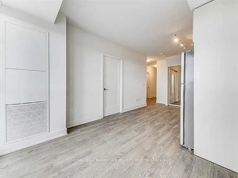 2550 Simcoe St N #2208 — Photo 9