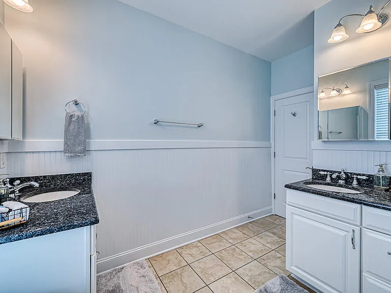 807 S Shore Dr #A — Photo 9