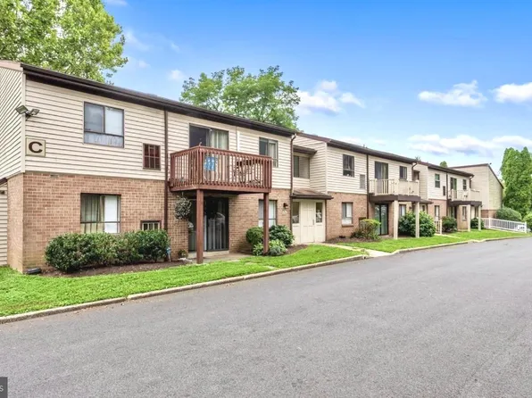 280 Bridgewater Rd APT C11, Brookhaven, PA 19015