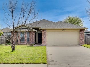 1414 Indian Wells Trl, Midlothian, TX 76065