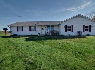 470 Bethel Rd, Hawk Point, MO 63349