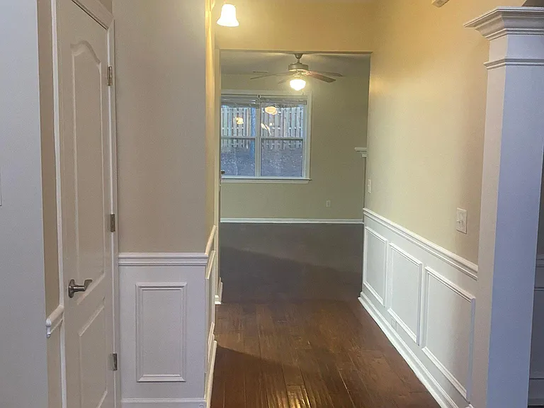 345 Southgate Dr — Photo 8