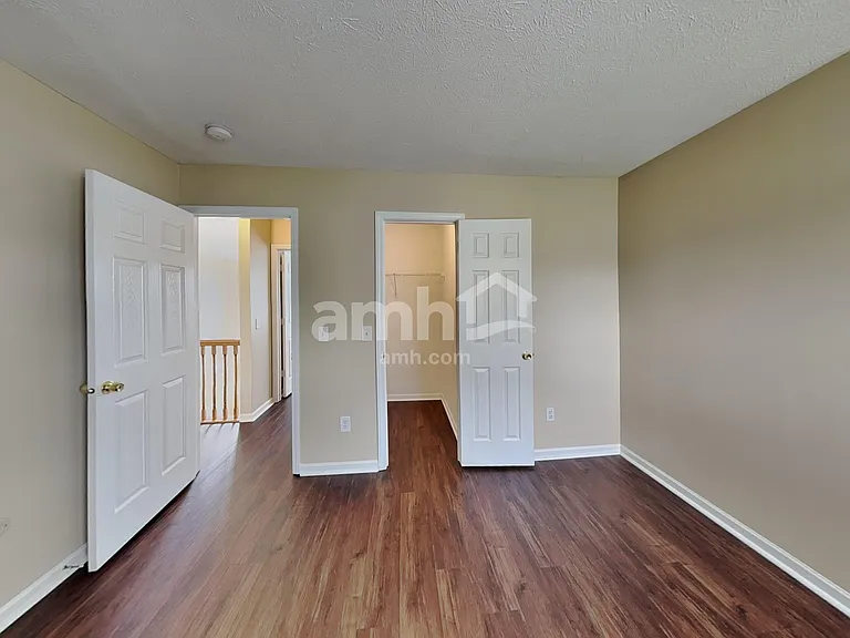 6702 Meadow View Ct — Photo 20