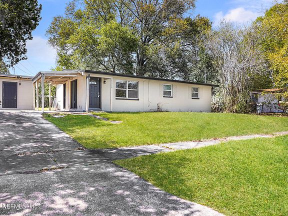 2nd image of 5828 ENSENADA Road