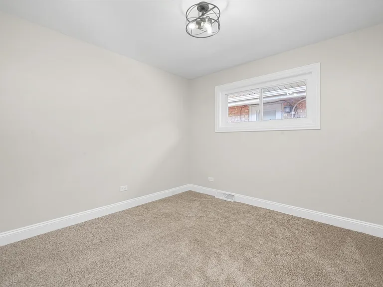 5206 State Rd — Photo 10