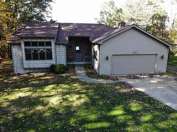 2nd image of 9447 Sunset Ct
