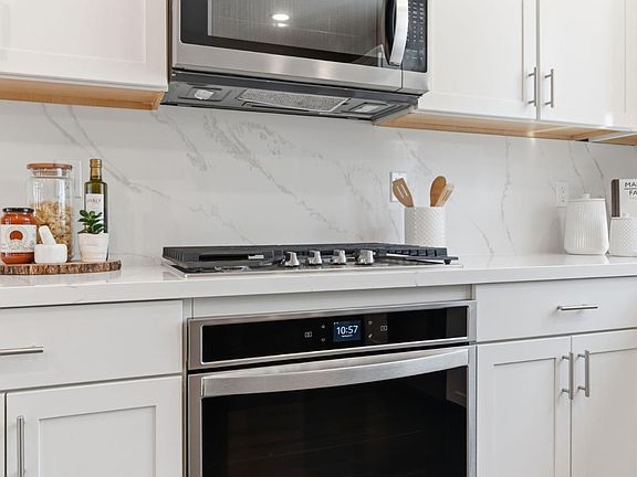 3rd image of 326 Agustin Narvaez St #4