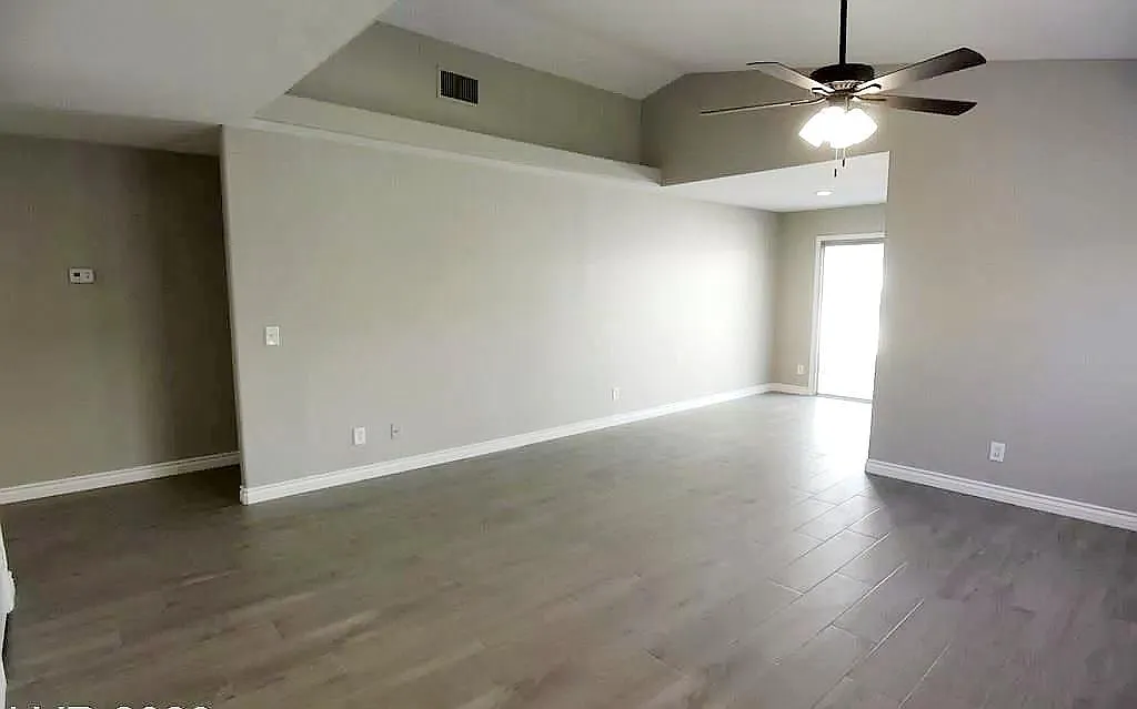 7424 Maiden Run Ave — Photo 3