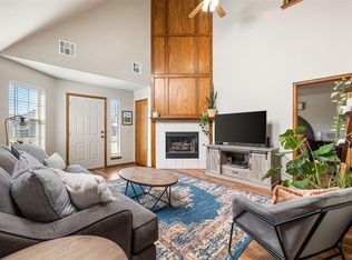 1007 SW 23rd St, Moore, OK 73170