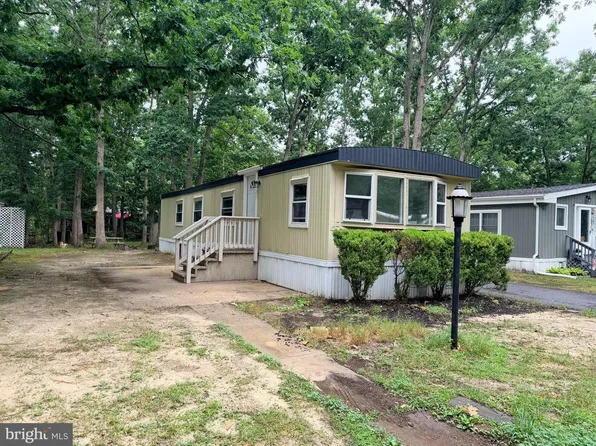 10 Ashwood Dr, Elmer, NJ 08318