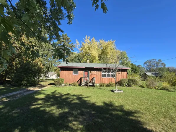 318 W Madison St, Wautoma, WI 54982