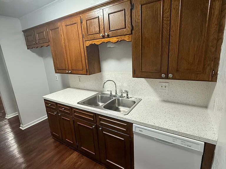 3405 Denson Dr #B — Photo 30