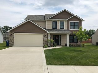 15272 Towne Park Run, Huntertown, IN 46748