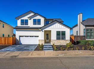 3719 Paxton Pl, Santa Rosa, CA 95404