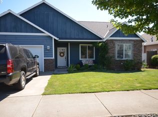 1553 3rd St, Hood River, OR 97031