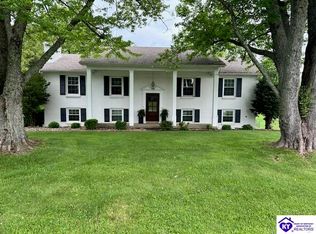 106 W Eagle Pass Rd, Elizabethtown, KY 42701