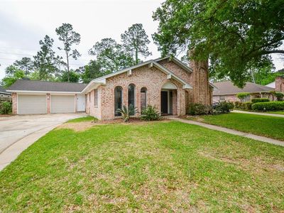 13 Rocky Ln, Houston, TX, 77040