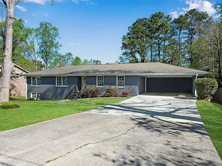 3941 Forest Dr — Photo 5