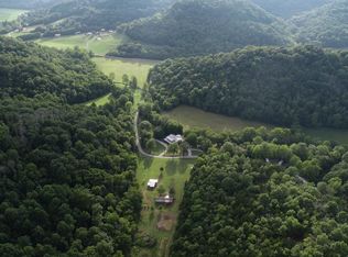 359 Gaulden Hollow Rd, Lafayette, TN 37083