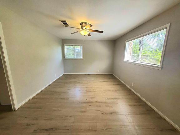 2nd image of 540 Carnahan Pl