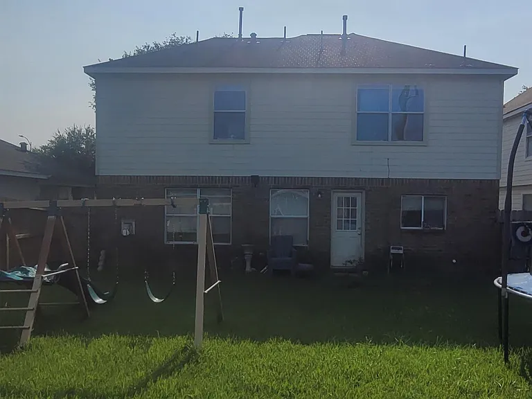 5626 Calm Ct — Photo 3