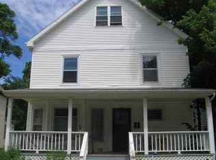 2430 Center Ave #4952625, Madison, WI 53704